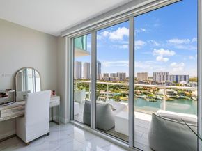 Undisclosed Address #A12001514, Sunny Isles Beach FL 33160