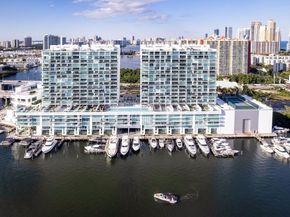 Undisclosed Address #A12001514, Sunny Isles Beach FL 33160