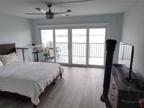 3040 Lake Shore Dr PH2, Riviera Beach FL 33404