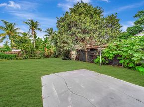 919 NW 76th St, Miami FL 33150