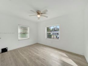 919 NW 76th St, Miami FL 33150
