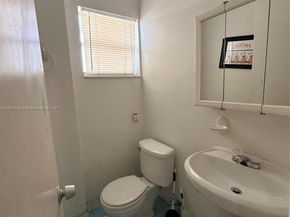 440 E 23rd St 1316, Hialeah FL 33013
