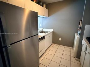 440 E 23rd St 1316, Hialeah FL 33013