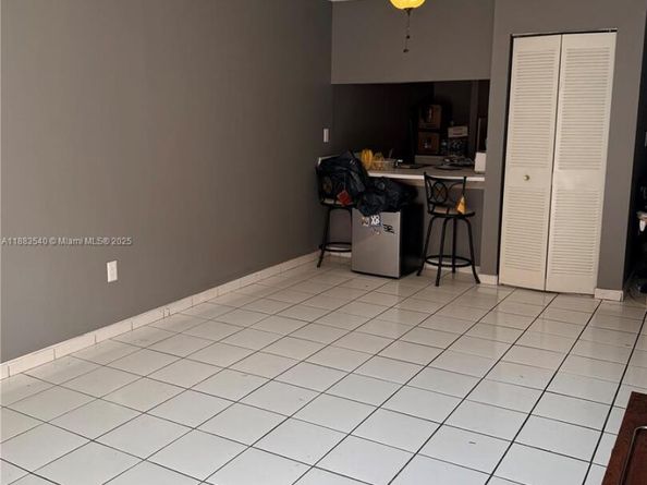 440 E 23rd St 1316, Hialeah FL 33013