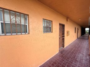 440 E 23rd St 1316, Hialeah FL 33013