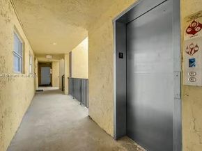 15430 SW 82nd Ln 625, Miami FL 33193