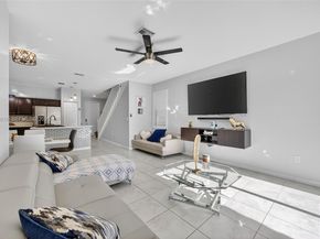 3756 NE 1st St, Homestead FL 33033