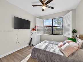 3756 NE 1st St, Homestead FL 33033