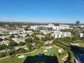 20335 W Country Club Dr PH2, Aventura FL 33180
