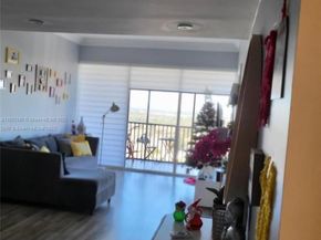 20335 W Country Club Dr PH2, Aventura FL 33180