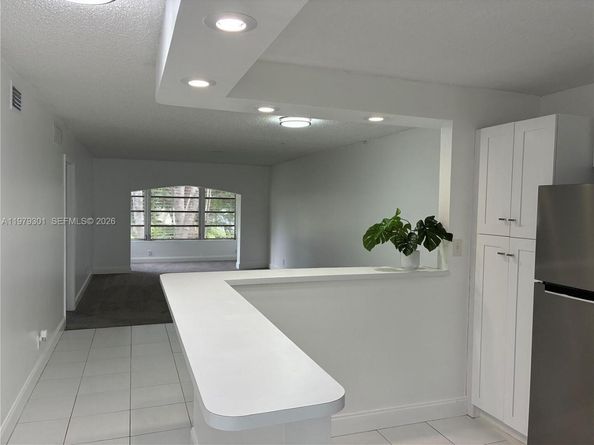 609 S State Road 7 2C, Margate FL 33068