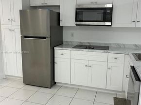 609 S State Road 7 2C, Margate FL 33068