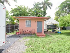 916 NW 3rd Ave, Homestead FL 33030