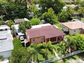 916 NW 3rd Ave, Homestead FL 33030