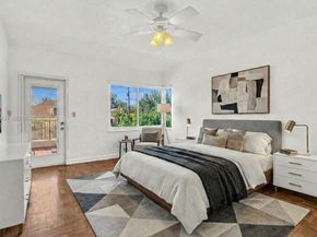 1524 Biarritz Dr, Miami Beach FL 33141