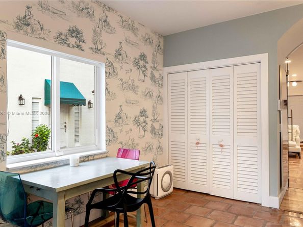 3149 Mary St 3149, Miami FL 33133