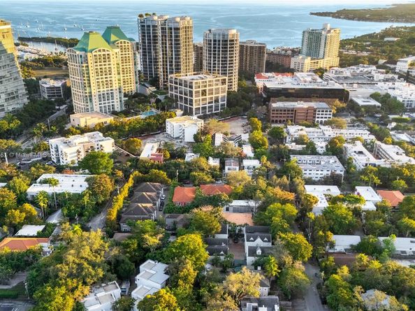 3149 Mary St 3149, Miami FL 33133