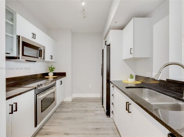 2775 NE 187th St 309, Aventura FL 33180