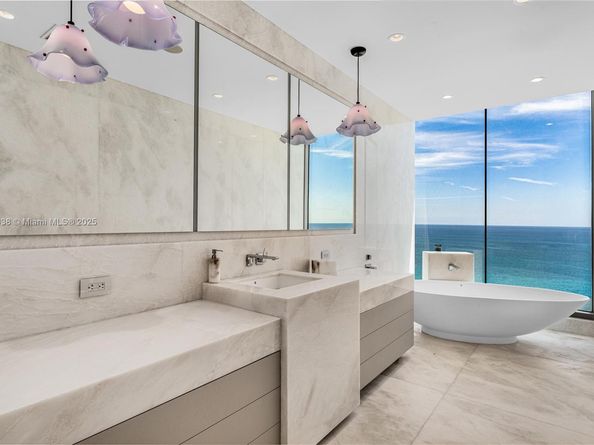 17975 Collins Ave N2401, Sunny Isles Beach FL 33160