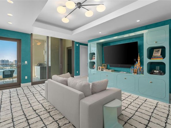 17975 Collins Ave N2401, Sunny Isles Beach FL 33160