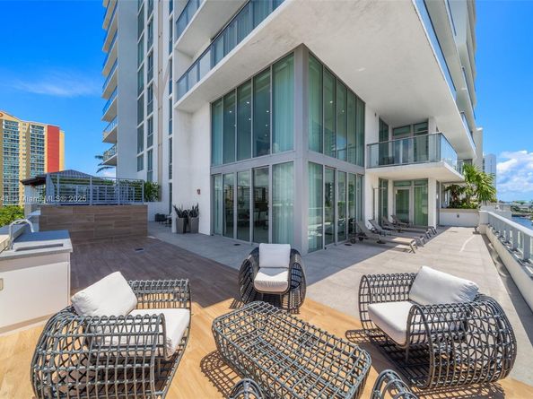 330 Sunny Isles Blvd 5502, Sunny Isles Beach FL 33160