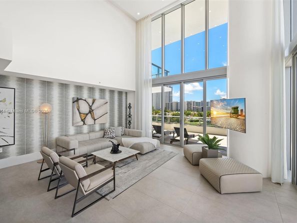 330 Sunny Isles Blvd 5502, Sunny Isles Beach FL 33160