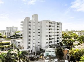 7118 Bonita Dr 405, Miami Beach FL 33141