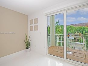 10950 NW 82nd St 204, Doral FL 33178