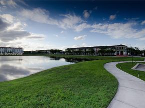 10950 NW 82nd St 204, Doral FL 33178