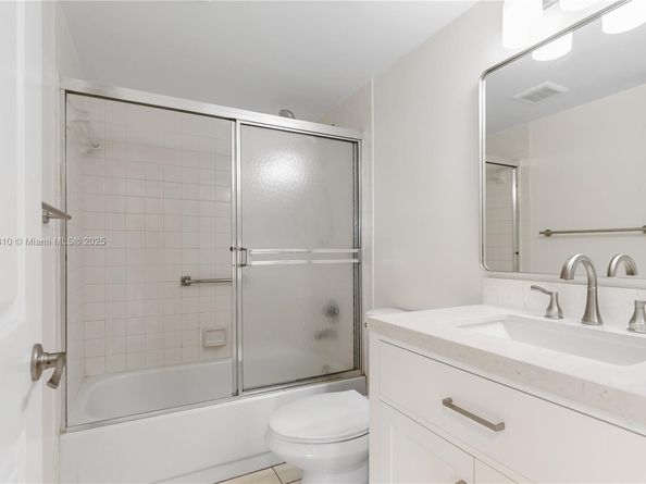 13250 SW 4th Ct 401G, Pembroke Pines FL 33027