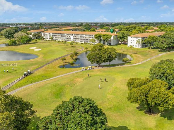 13250 SW 4th Ct 401G, Pembroke Pines FL 33027