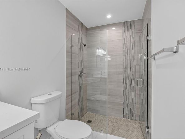 8840 Rheims Rd, Boca Raton FL 33496