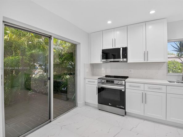 8840 Rheims Rd, Boca Raton FL 33496