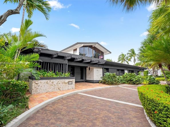 2010 NE 120th Rd, North Miami FL 33181