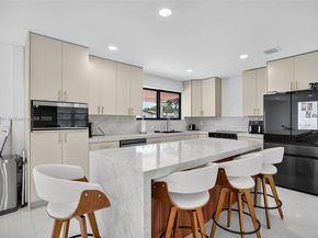 11930 SW 199th St, Miami FL 33177