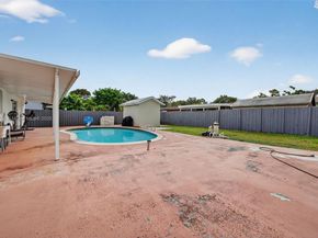 11930 SW 199th St, Miami FL 33177