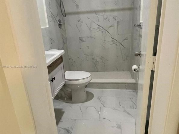 11930 SW 199th St, Miami FL 33177