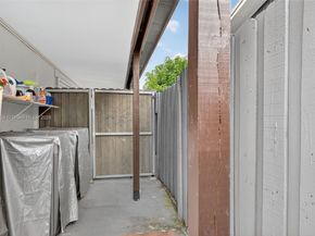 11930 SW 199th St, Miami FL 33177