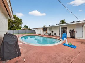 11930 SW 199th St, Miami FL 33177