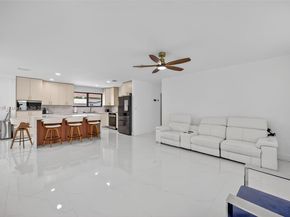 11930 SW 199th St, Miami FL 33177