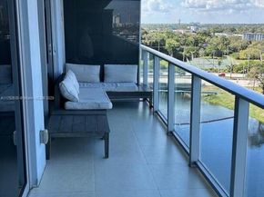 16385 Biscayne Blvd 1002, North Miami Beach FL 33160