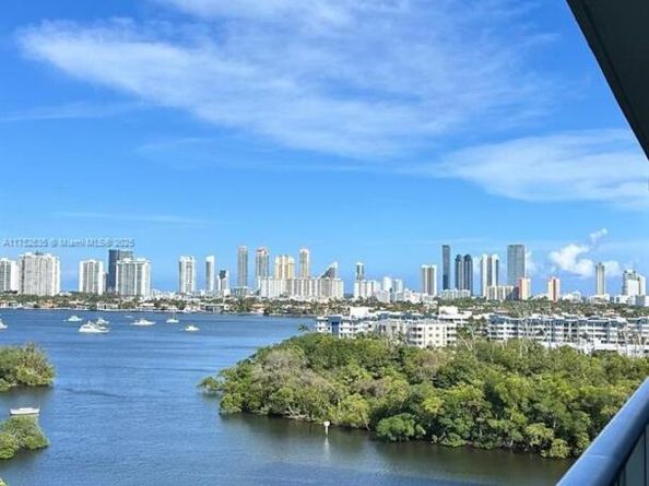 16385 Biscayne Blvd 1002, North Miami Beach FL 33160