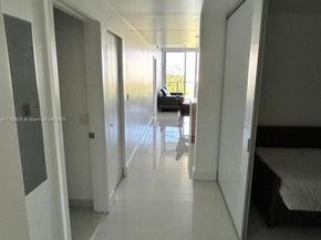 16385 Biscayne Blvd 1002, North Miami Beach FL 33160