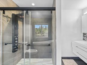 2726 Treasure Cove Cir, Dania Beach FL 33312