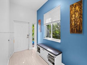 2726 Treasure Cove Cir, Dania Beach FL 33312