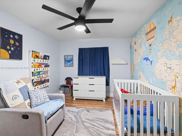 2726 Treasure Cove Cir, Dania Beach FL 33312