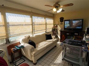 226 Wellington G G, West Palm Beach FL 33417