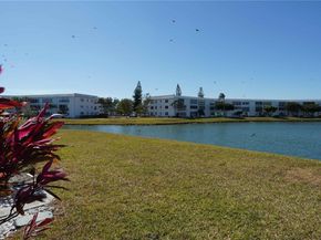 226 Wellington G G, West Palm Beach FL 33417