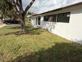 11615 SW 142nd Ter, Miami FL 33176