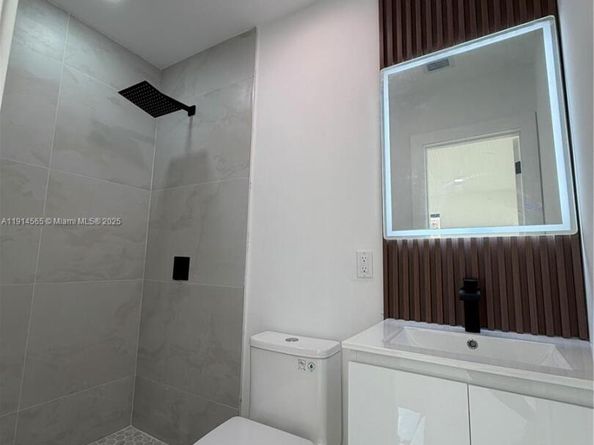 11615 SW 142nd Ter, Miami FL 33176